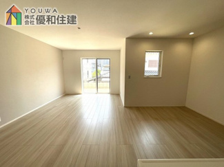 【居間・リビング】 | 新築戸建　神戸市垂水区本多聞６丁目