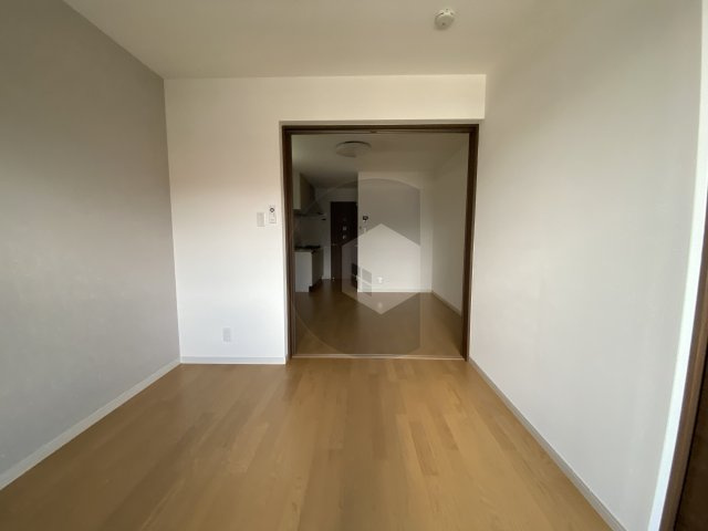 セレニティ柏田本町の洋室