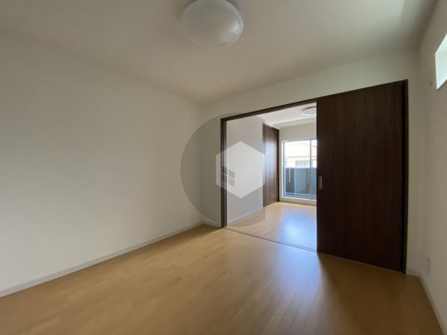 セレニティ柏田本町の居間・リビング