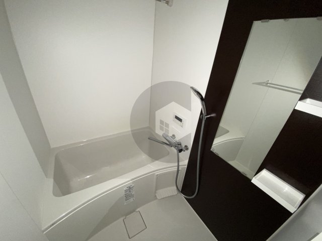 セレニティ柏田本町の浴室