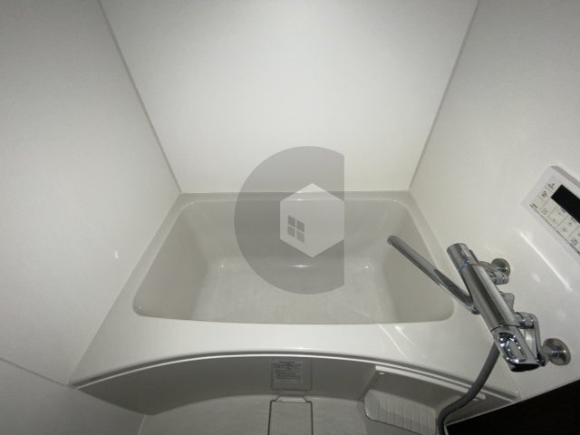 セレニティ柏田本町の浴室