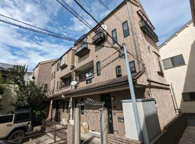 【外観】 | 新宿区中里町テラスハウス | 外観は落ち着いています