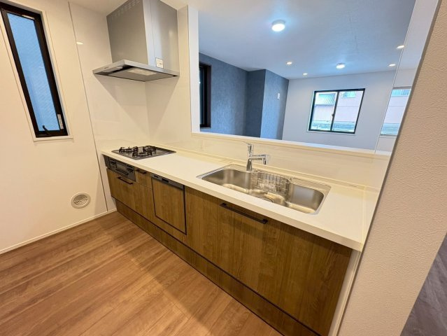 弥富市佐古木３丁目戸建のキッチン