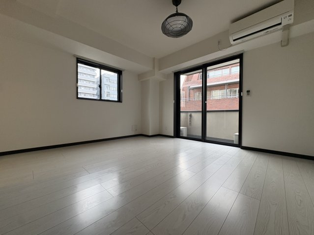 KENEDIX千葉中央の内装