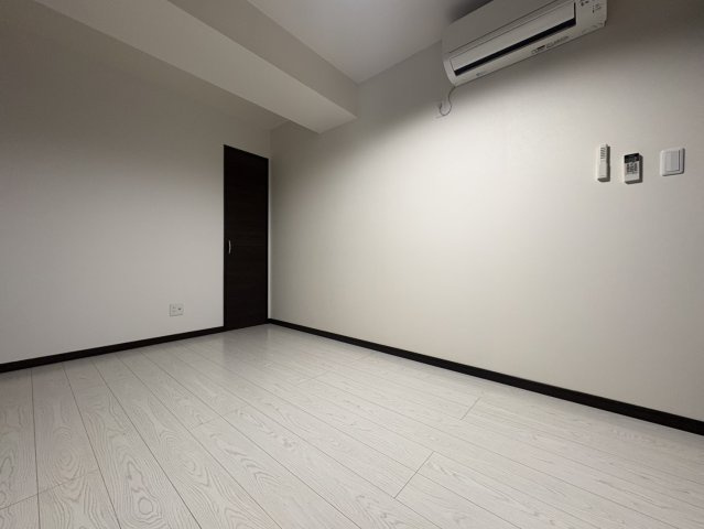 KENEDIX千葉中央の洋室