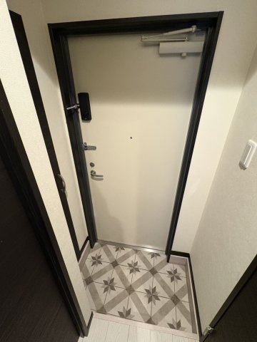 KENEDIX千葉中央の玄関