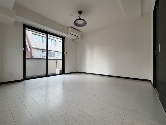 KENEDIX千葉中央の居間・リビング