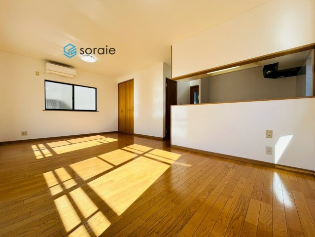 川越市寿町1丁目　中古戸建の居間・リビング|令和8年2月2日撮影。