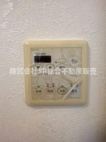 新庄1丁目中古戸建の設備|浴室乾燥機があり雨の日、花粉が気になる時期に便利です！