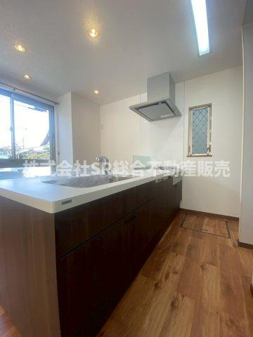 新庄1丁目中古戸建のキッチン|人気の高いカウンターキッチン♪設備が充実していて快適にお料理できます！