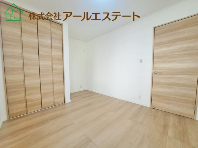 姫路市東雲町5丁目　　JR「姫路駅」徒歩20分の洋室