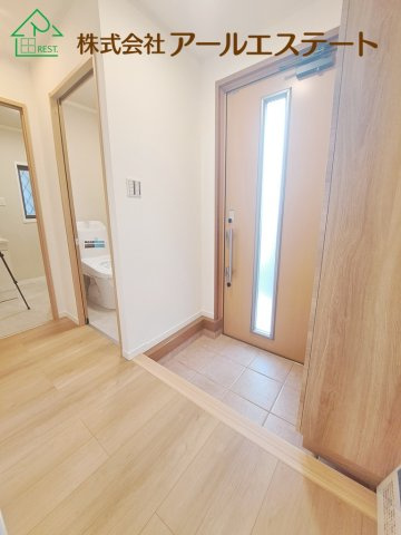 姫路市東雲町5丁目　　JR「姫路駅」徒歩20分の玄関