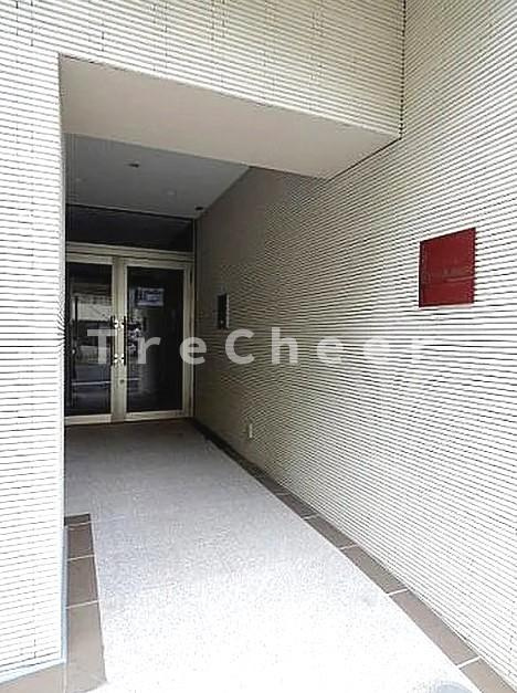 スマートVILLA神保町のエントランス