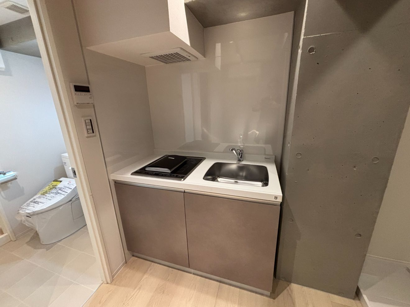 DECOR RESIDENCE田原町のキッチン