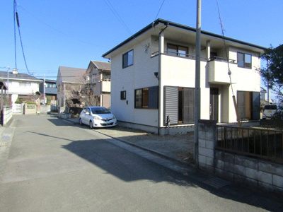 【前面道路含む現地写真】 | 【再生住宅】南アルプス市鏡中條 | 前面道路含む現地写真です