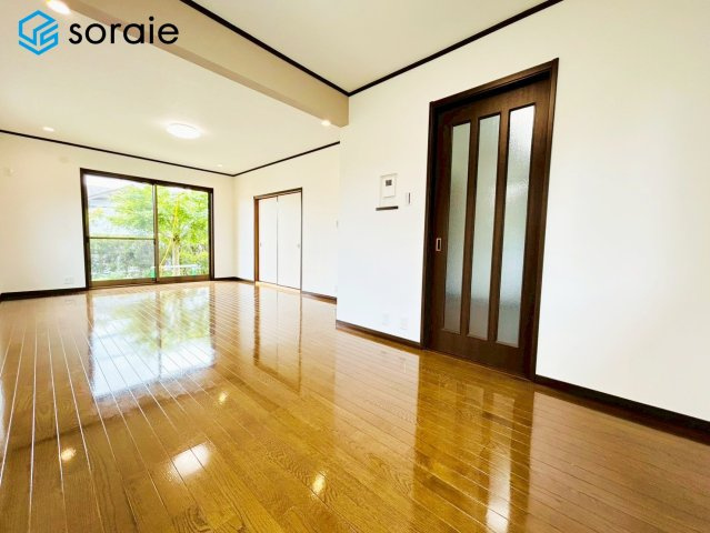 飯能市永田台1丁目　中古戸建の居間・リビング|2026/5/15撮影
