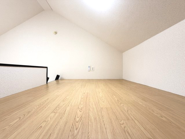 グリーンコーポの収納|3.0帖のロフト