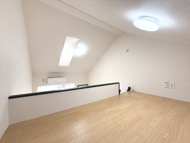 グリーンコーポの収納|3.0帖のロフト