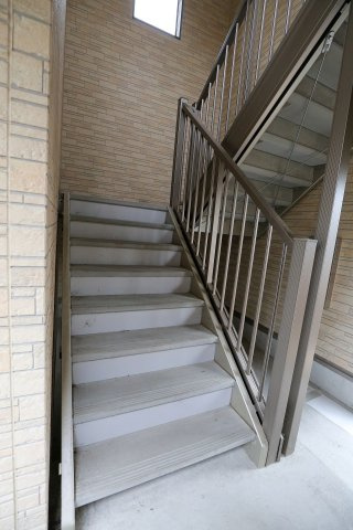 Sereno Rilassa (セレーノ リラッサ)のその他共用部分|共有階段