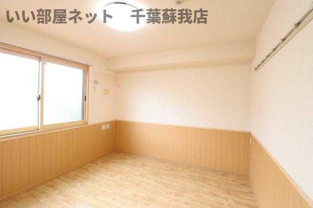 バニュルスⅡの洋室|スタンダードな洋室です