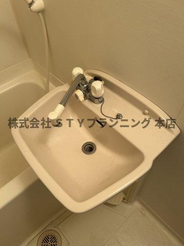 仲介手数料０円！エトアール平針IIの洗面所
