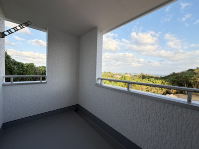 【バルコニー】 | うるま市田場（全4棟） | 4号棟　インナーバルコニー♪