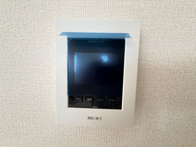 【セキュリティ】 | うるま市田場（全4棟） | 4号棟　TVモニター付きインターフォン♪