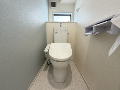 【トイレ】 | うるま市田場（全4棟） | 4号棟　温水洗浄便座♪