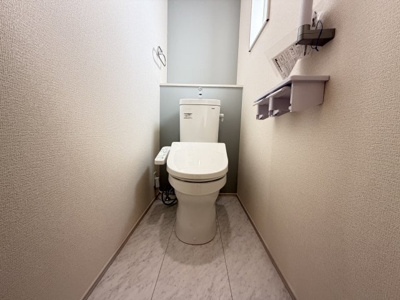 【トイレ】 | うるま市田場（全4棟） | 4号棟　温水洗浄便座♪