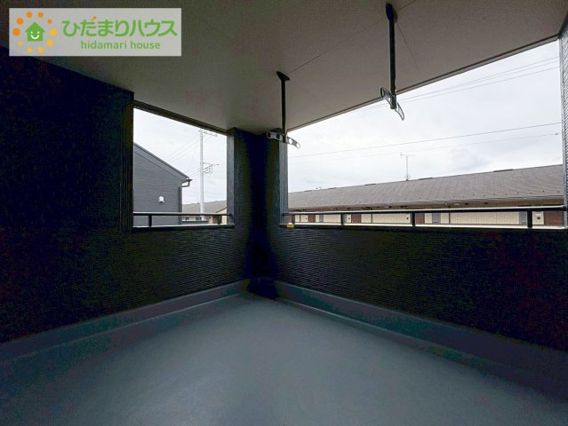 ひたちなか田彦10期　新築戸建　1号棟のバルコニー|人気が高いインナーバルコニーを採用♪天候を気にせず洗濯物を干せ、紫外線も気にせずに済みます(*^^)v