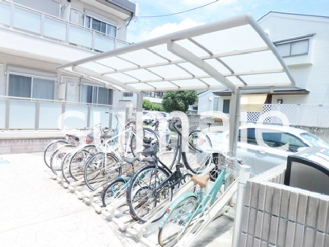 リブリ・MNメゾンの駐車場|駐輪場☆