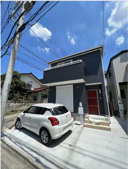 グランソフィア根岸台の駐車場