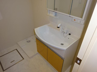 【洗面所】 | シルフィード三木 | 洗髪洗面化粧台