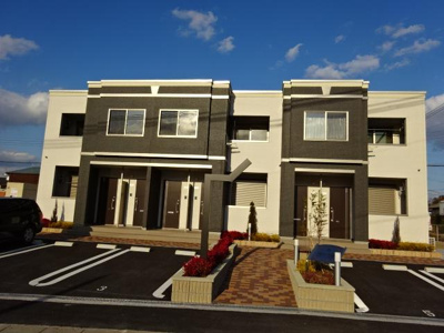 【外観】 | シルフィード三木 | 外観写真（昼）