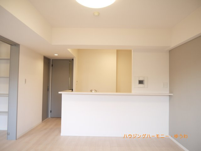 【居間・リビング】 | ライオンズマンション西高島平溝下公園弐番館 | イメージ画像となります。実際とは異なりますので、ご注意ください！