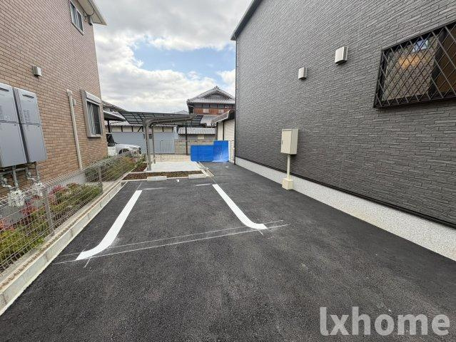 サンシャインⅡの駐車場