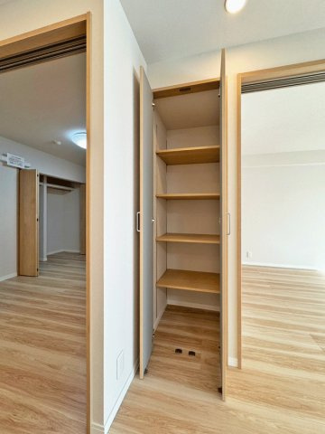 グラン・コート若林の収納