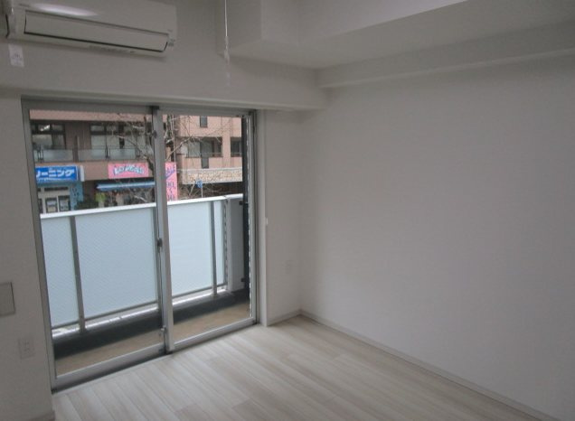 メインステージ新御徒町の居間・リビング