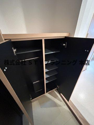 仲介手数料０円！アルバ大須の収納