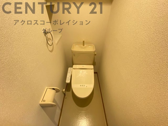 ウォシュレット付きのトイレです♪