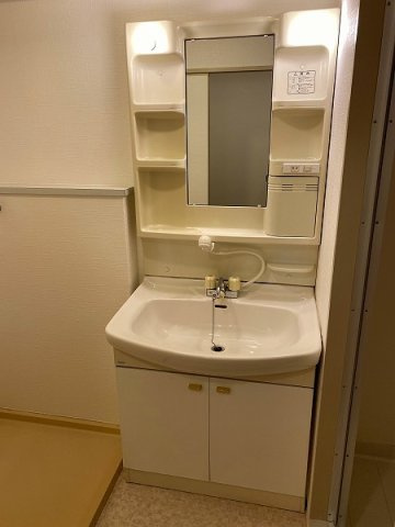 独立洗面化粧台付き☆