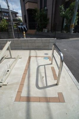 リブリ・リオーラのその他