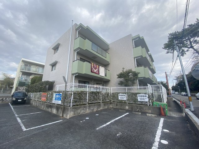 敷地内に駐輪場あります！