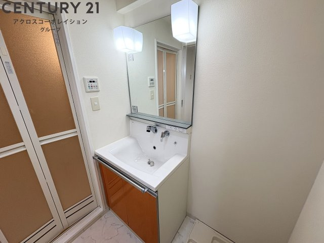 独立洗面化粧台付き☆