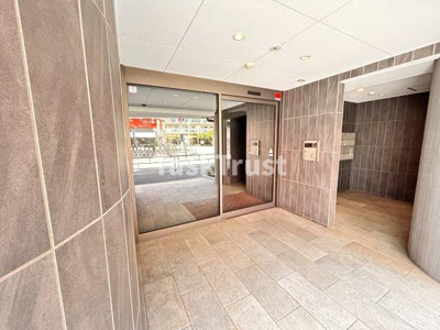 【エントランス】 | プライムコート