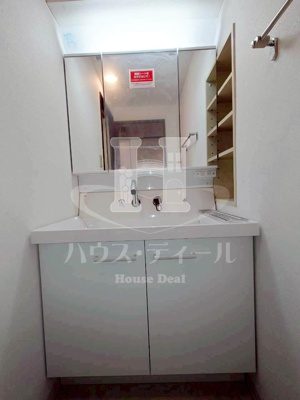 【独立洗面台】 | 朝日シティパリオ王子神谷 | 使いやすい独立洗面台です