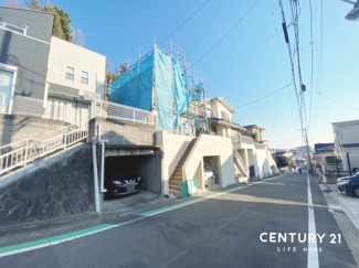 【前面道路含む現地写真】