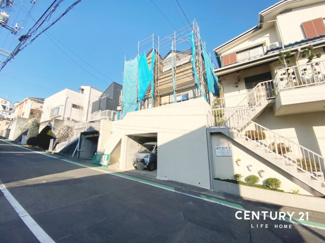 【前面道路含む現地写真】
