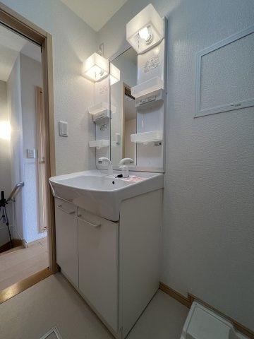 サニーブローテ住吉Ⅲの洗面所