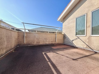 【バルコニー】 | 千葉市緑区おゆみ野南3丁目　中古戸建 | 約8畳分のルーフバルコニー